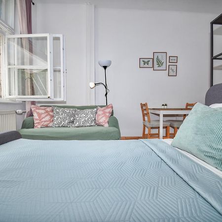 Central Urban Studio - Style Meets Comfort Bratislava Ngoại thất bức ảnh